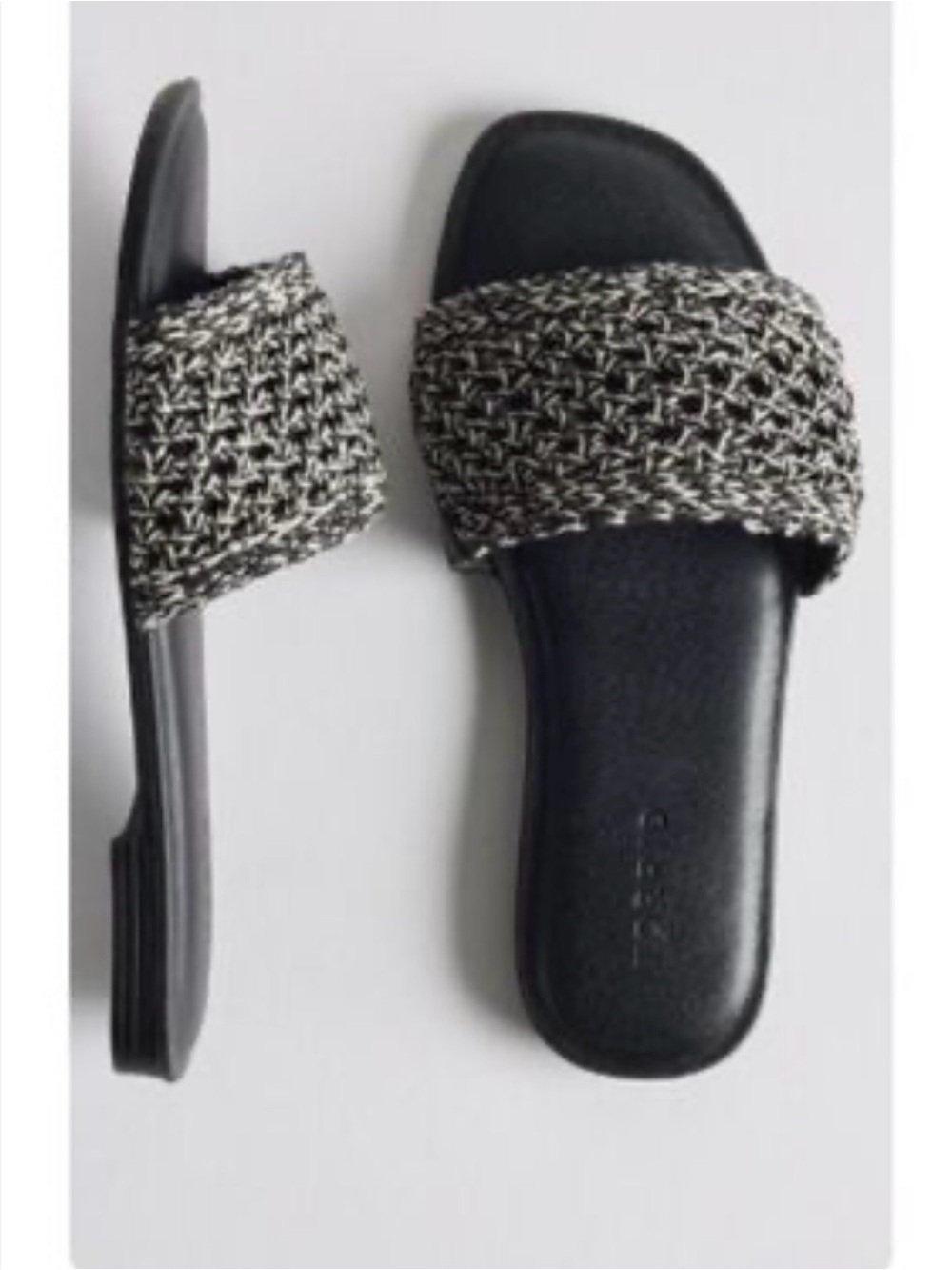Woven Slide Sandals - Black/white
